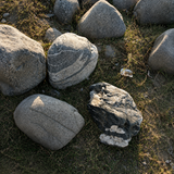 Medium Boulders