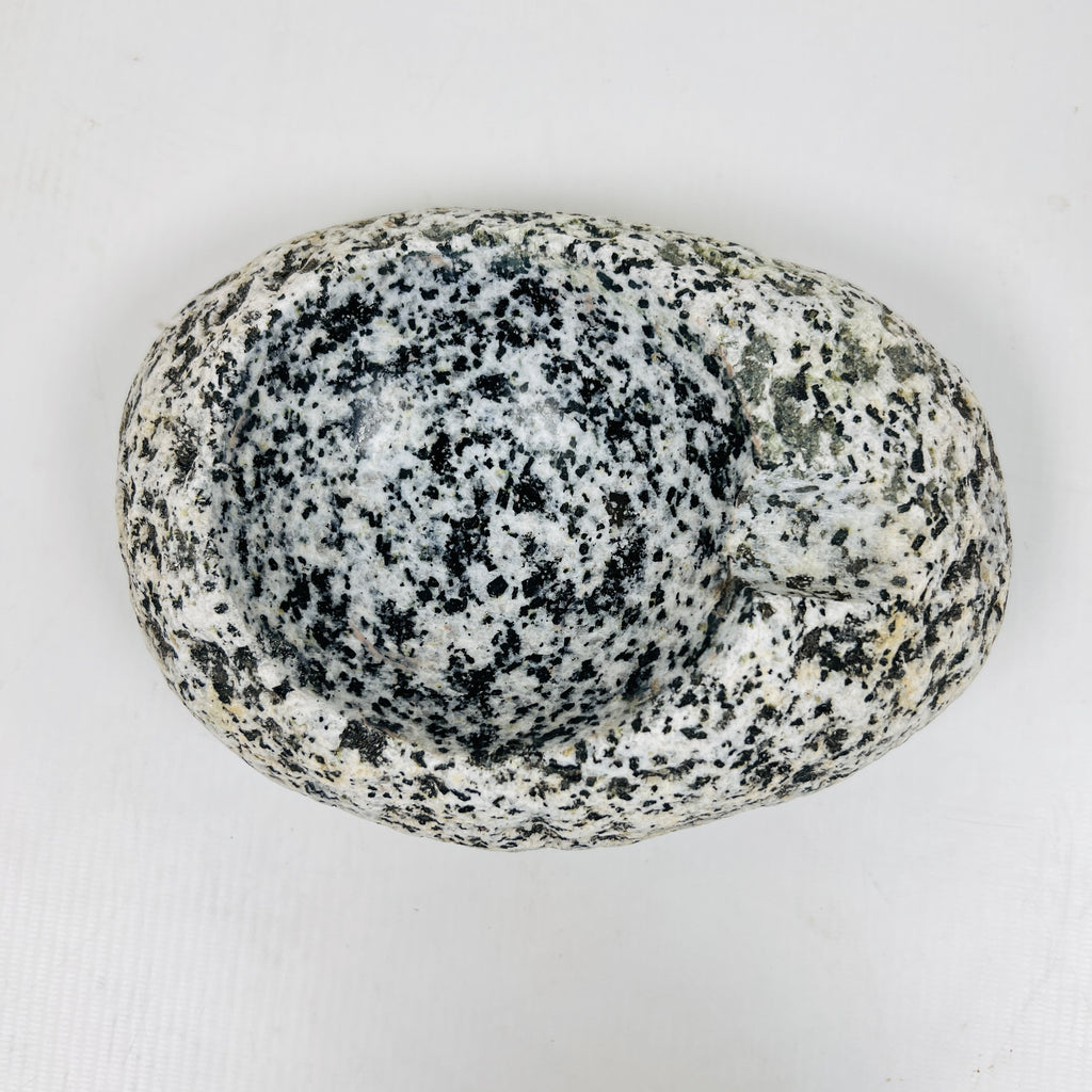 River Stone Black And White Dotted Ash Tray