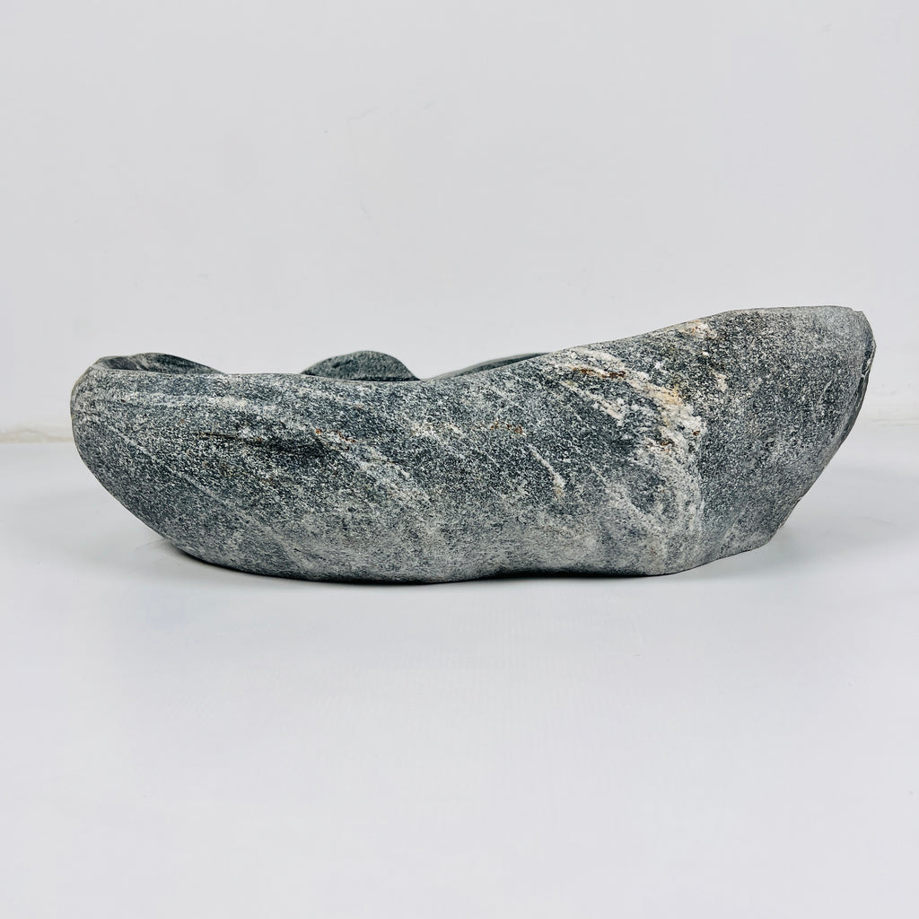 Stormy Shade River Stone Sink