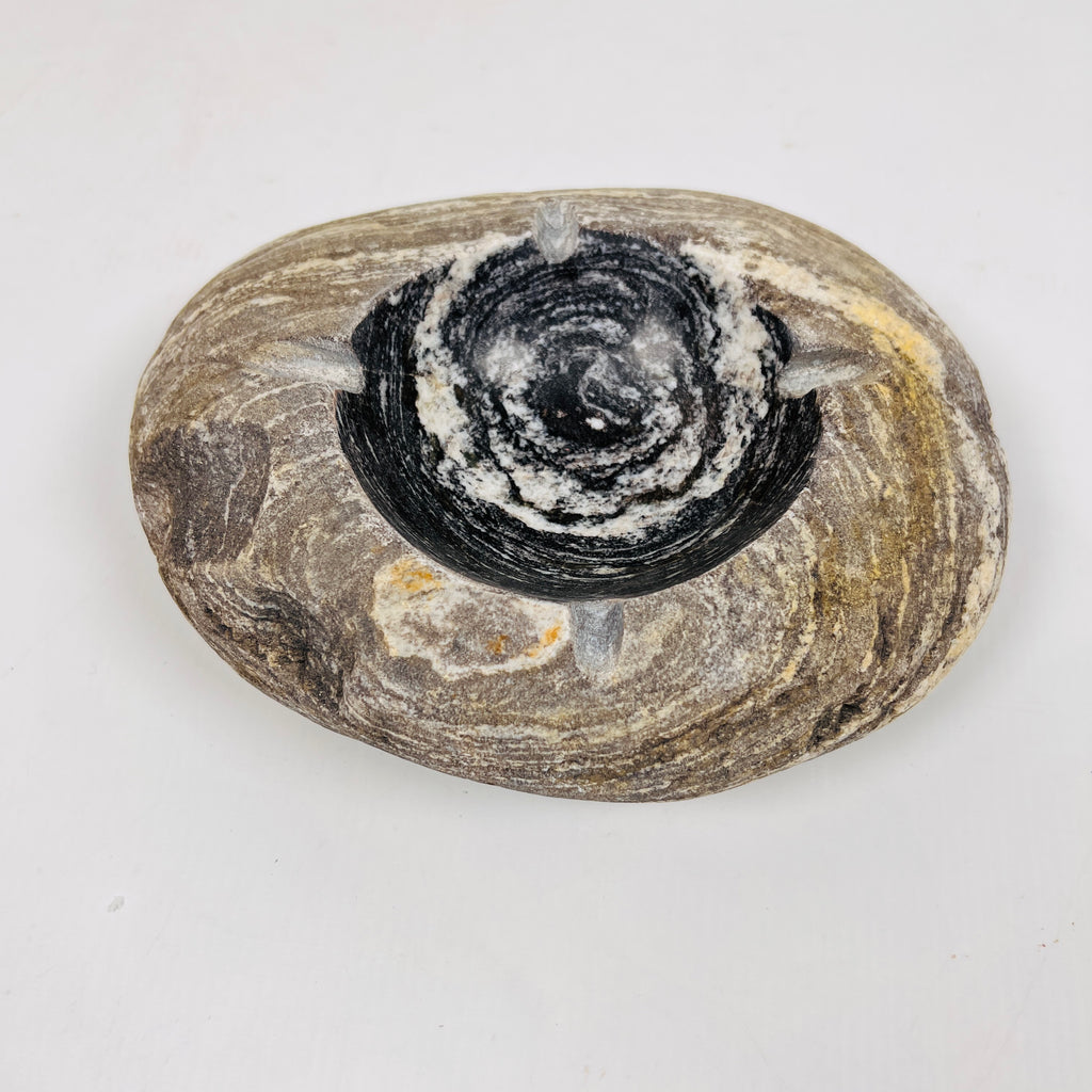 River Stone White Swirl Ash Tray