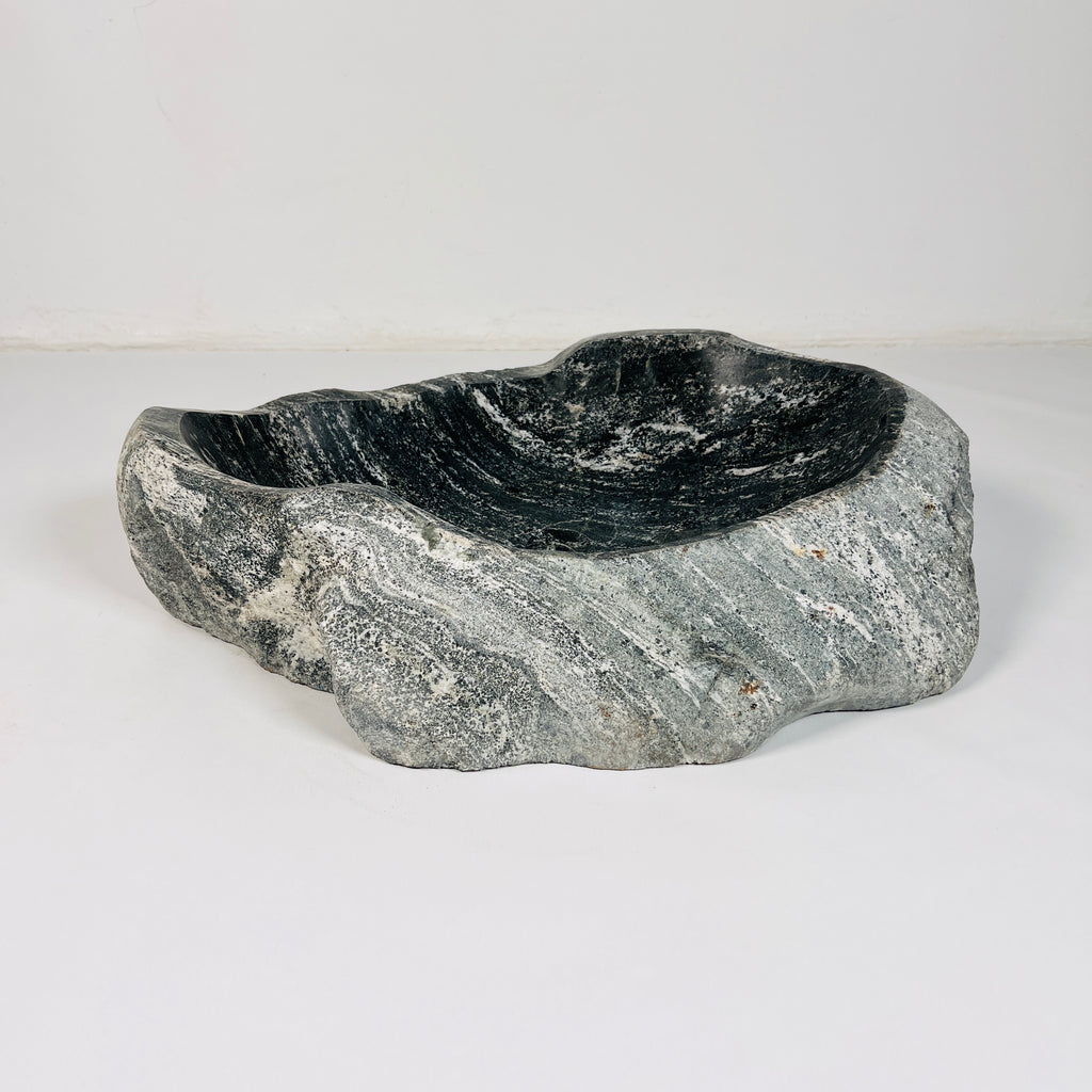 Midnight Mist River Stone Sink