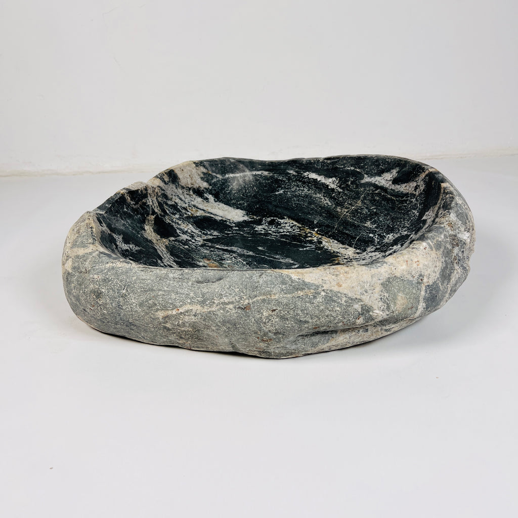 Night Shade River Stone Sink