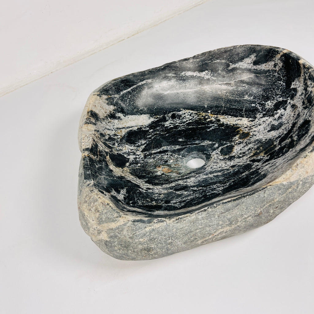 Night Shade River Stone Sink