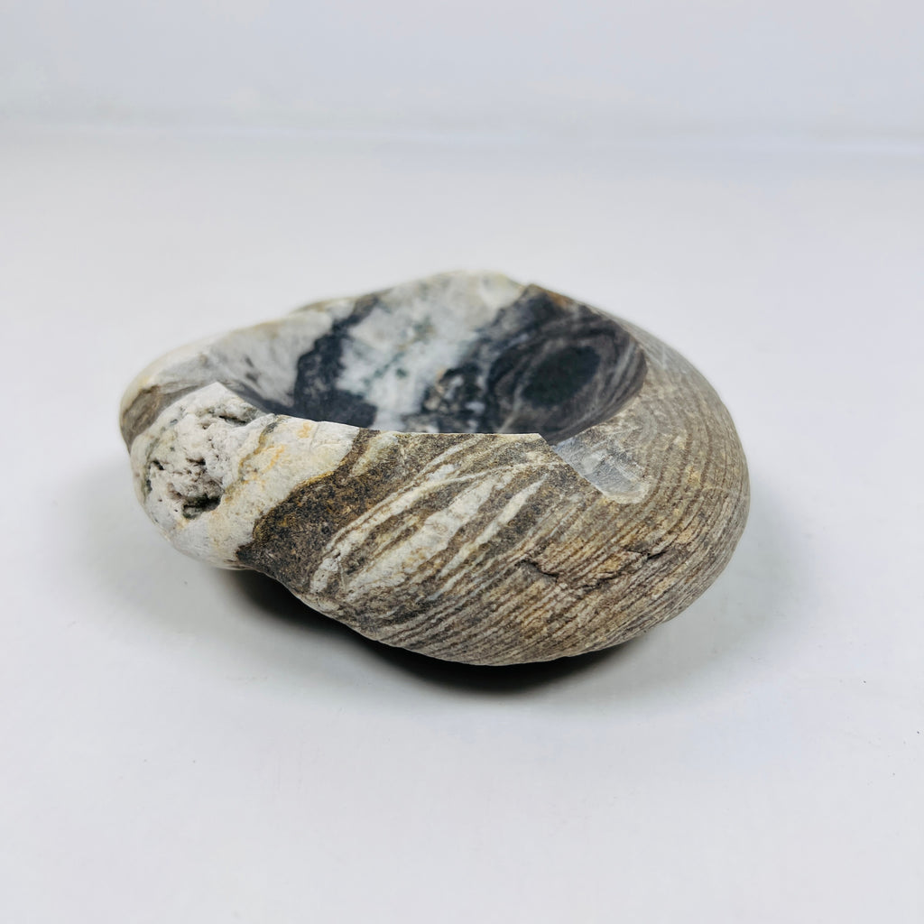 River Stone Tidal Wave Ash Tray