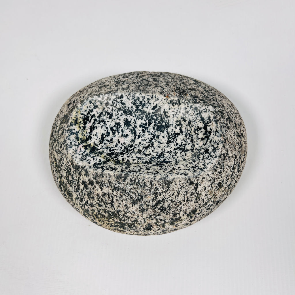 River Stone Speckled Soap Dish