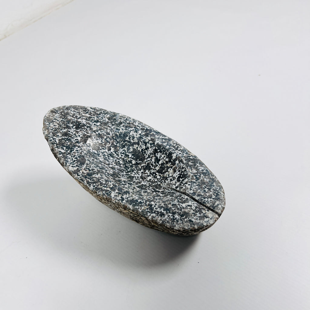 Slated River Stone Soap Dish