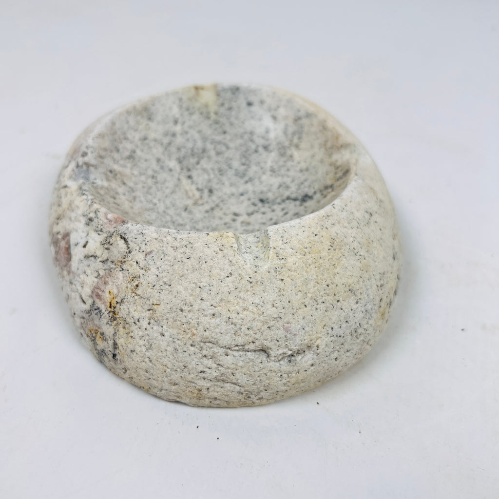 River Stone Light Grey Speckled Ash Tray