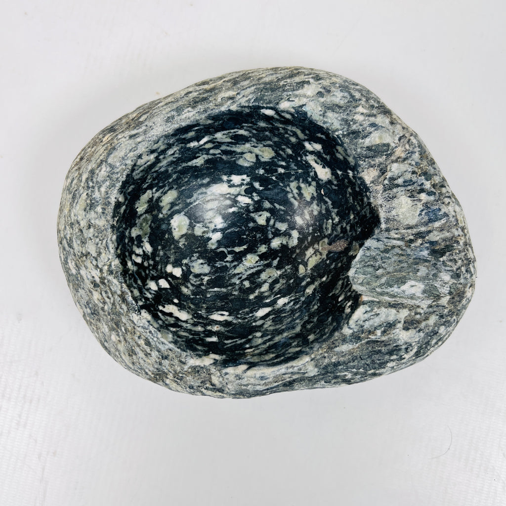 River Stone Dark grey Speckled Ash Tray