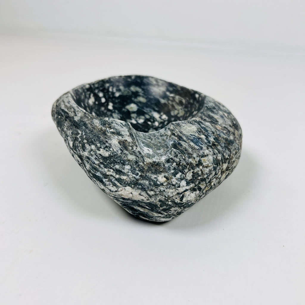 River Stone Dark grey Speckled Ash Tray