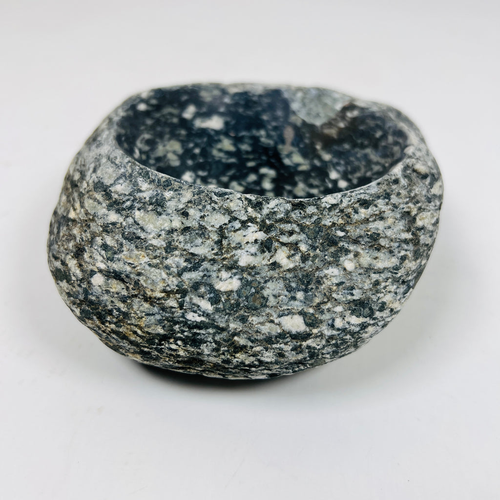 River Stone Dark grey Speckled Ash Tray