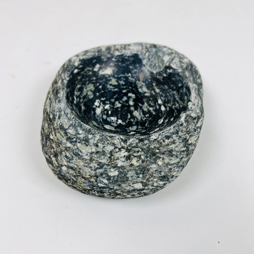 River Stone Dark grey Speckled Ash Tray