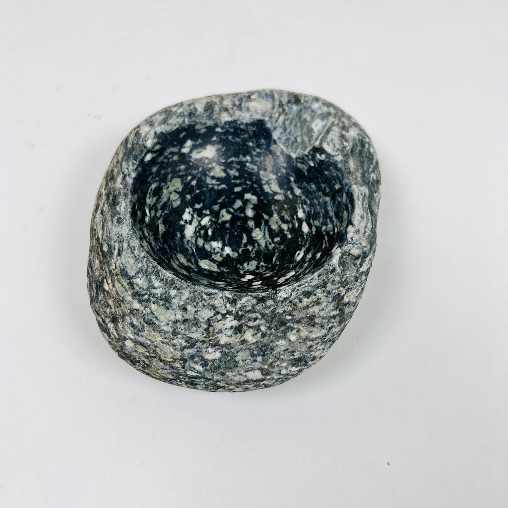 River Stone Dark grey Speckled Ash Tray