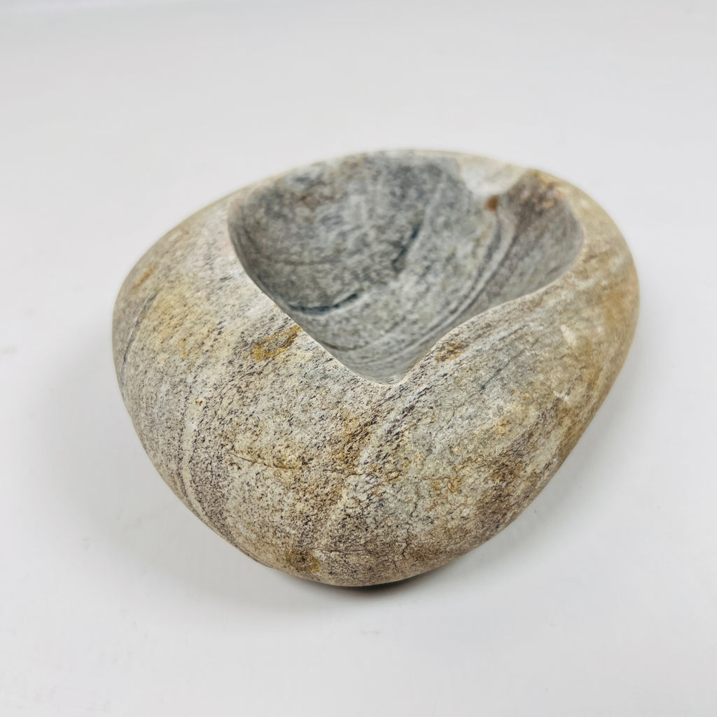 River Stone Tear Drop Ash Tray