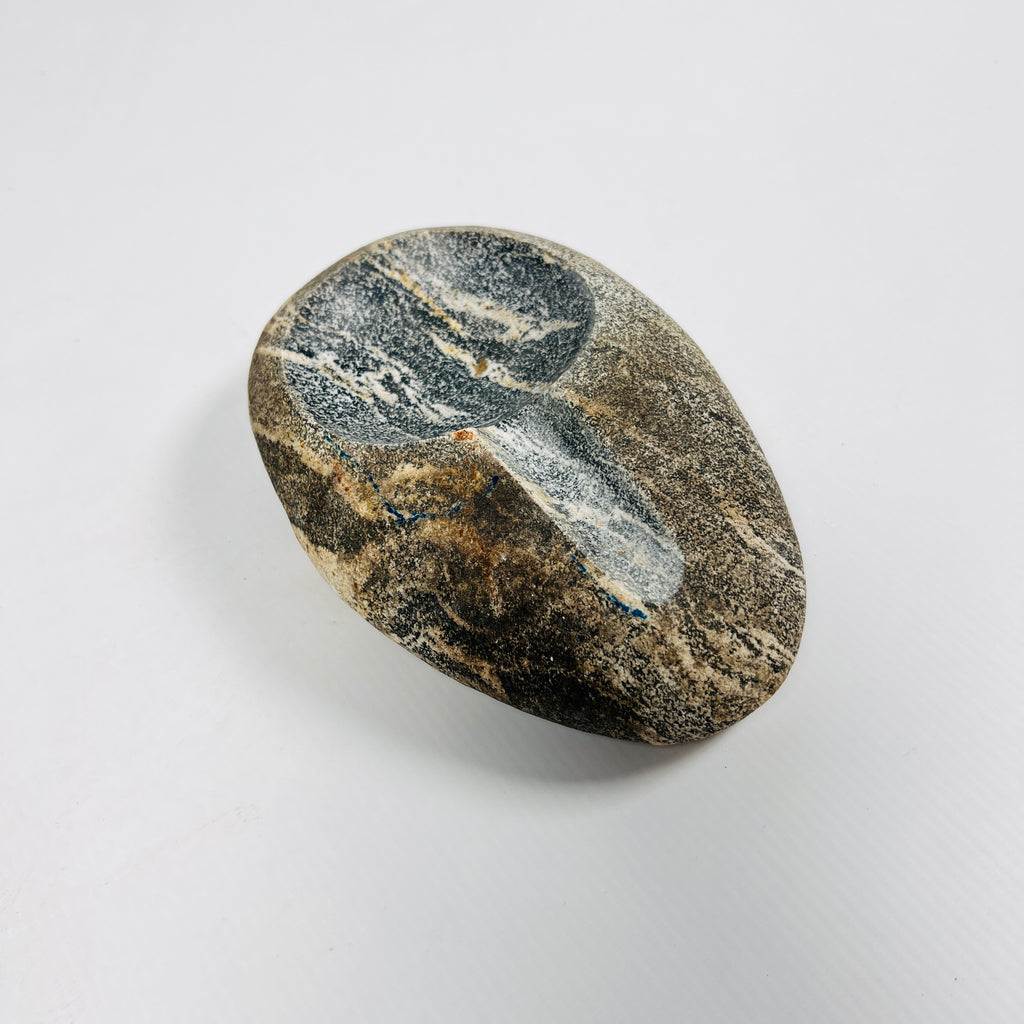 River Stone Lined Ash Tray