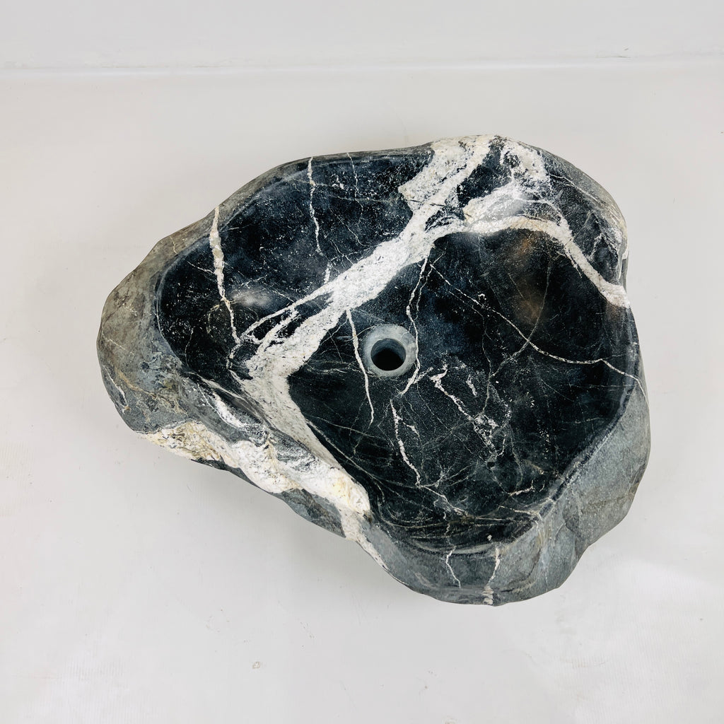 Webbed White Black River Stone Sink