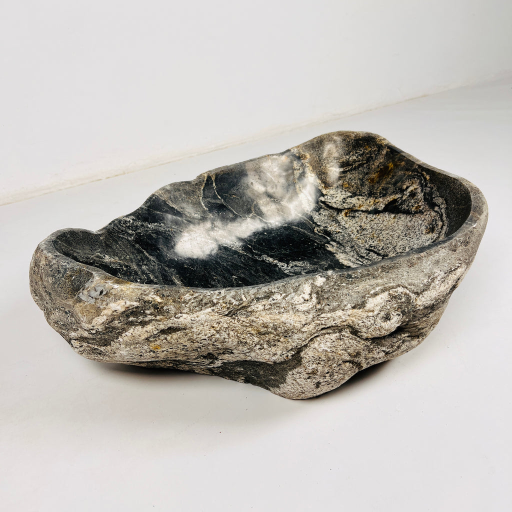 Multi-faceted River Stone Sink