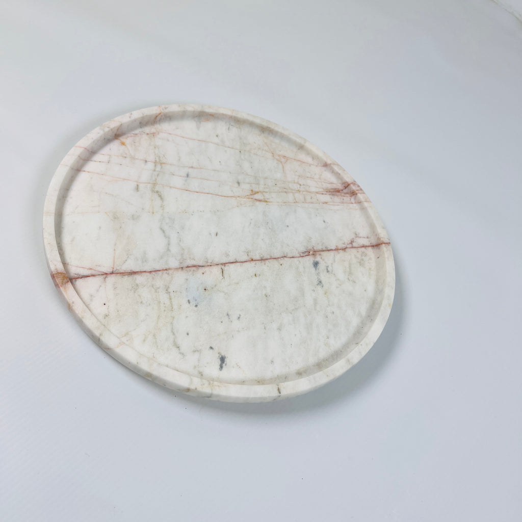 White Marble Plate With Red Lines