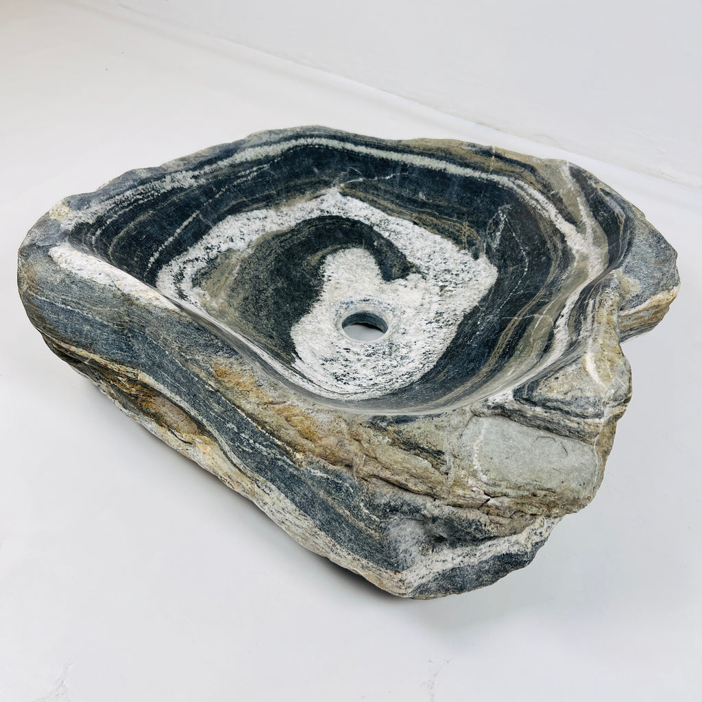 Black And White Rippled River Stone Sink