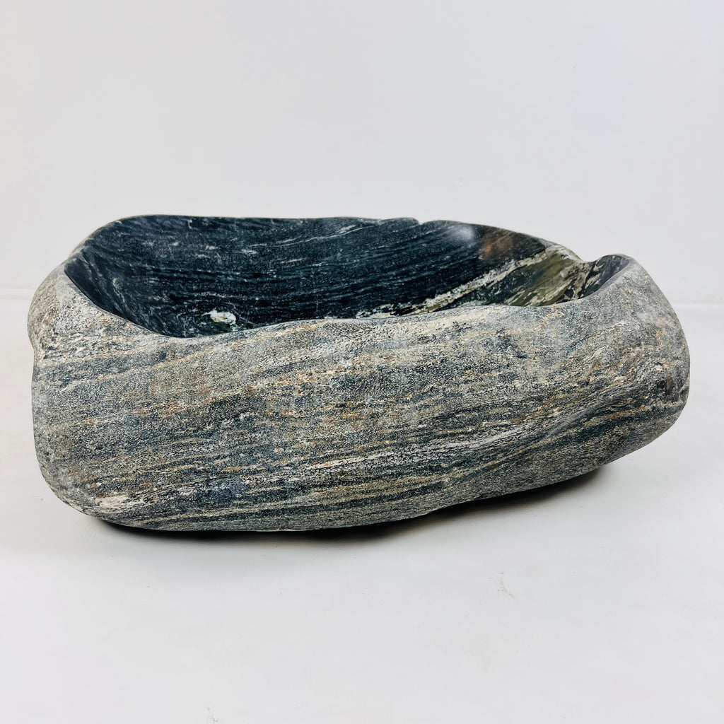 Rippled Dark Grey River Stone Sink