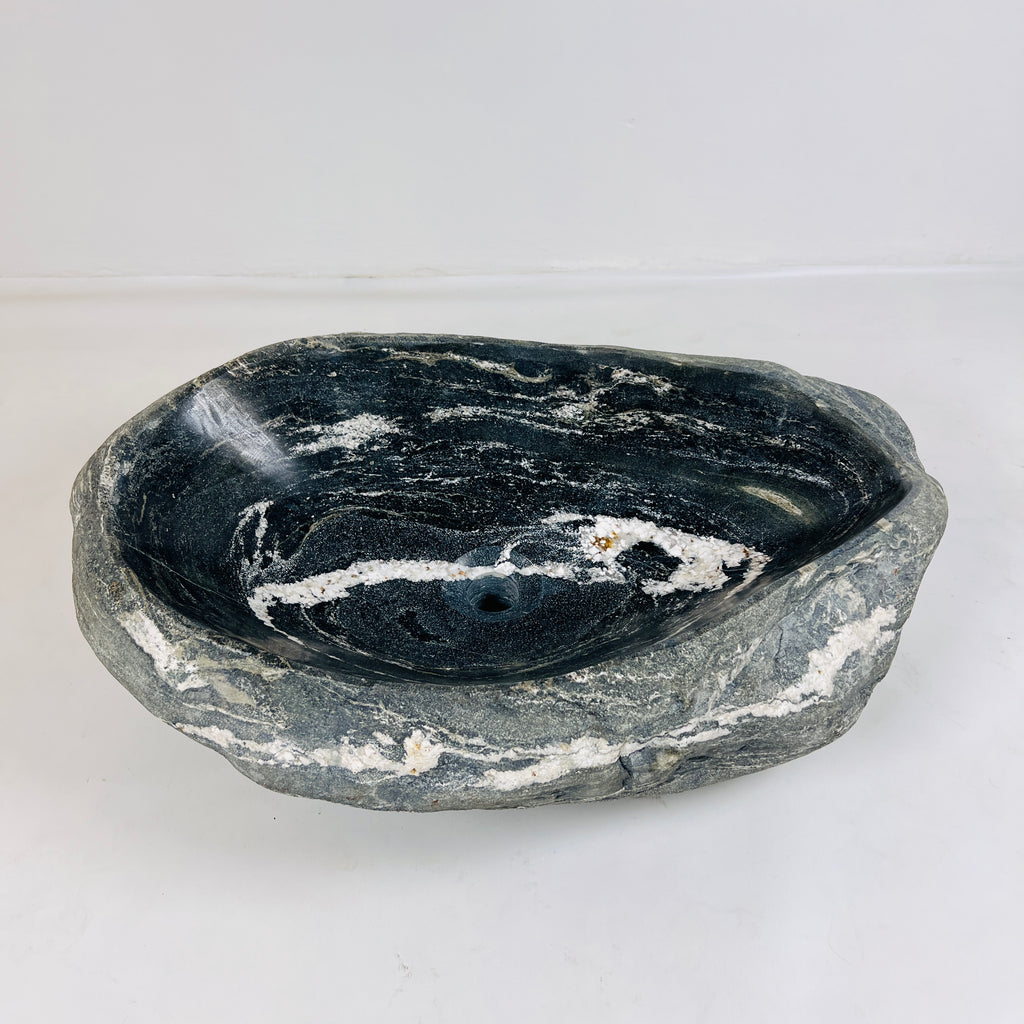 Deep White Rippled River Stone Sink