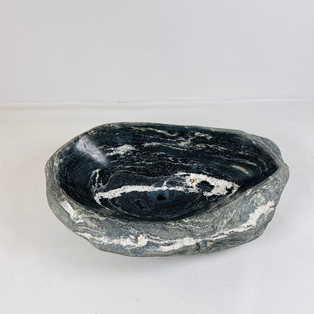 Deep White Rippled River Stone Sink