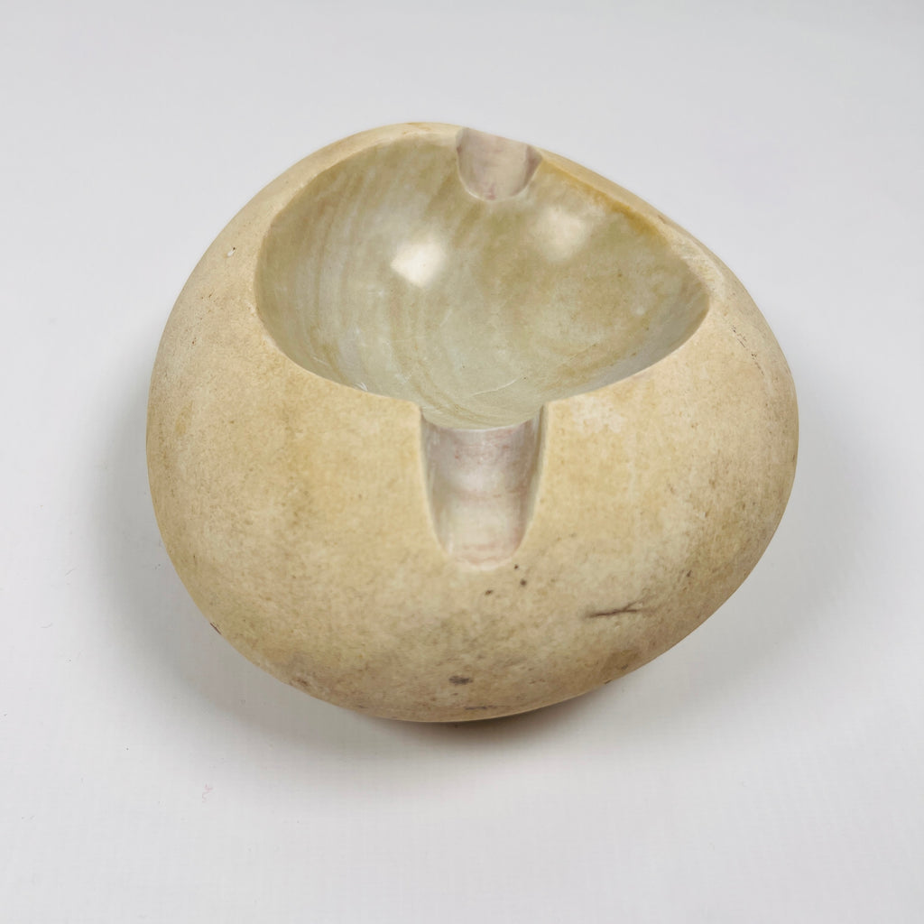 River Stone Eggshell Swirled Ash Tray