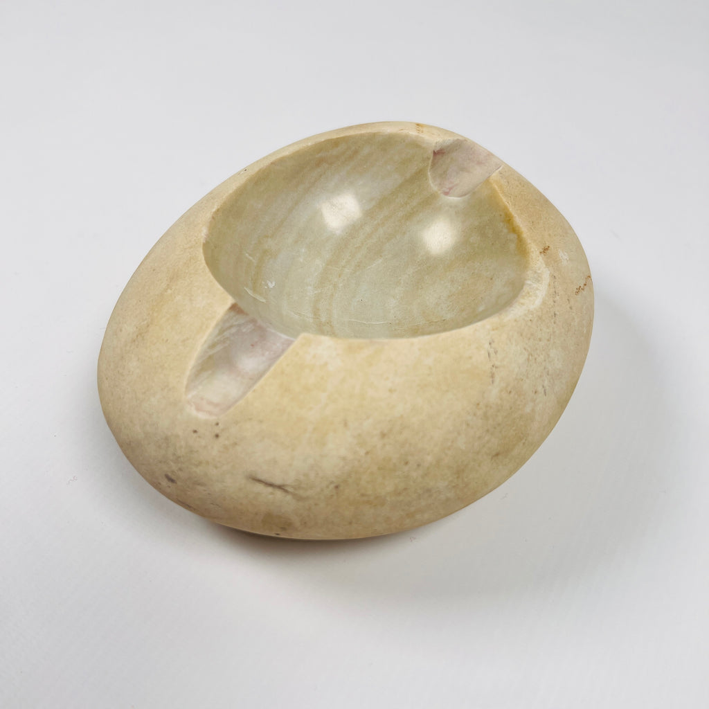 River Stone Eggshell Swirled Ash Tray