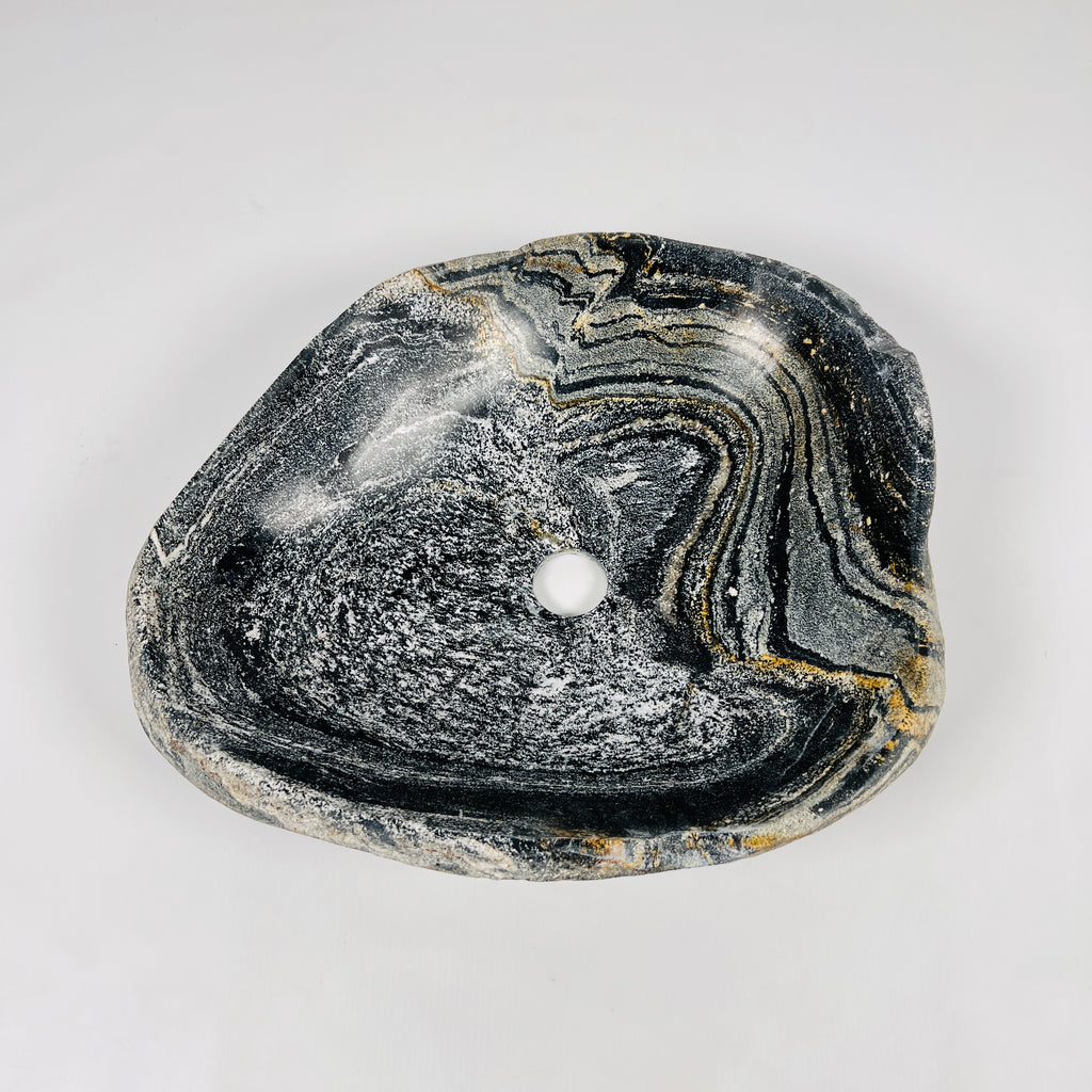 Multi-Color Waved River Stone Sink