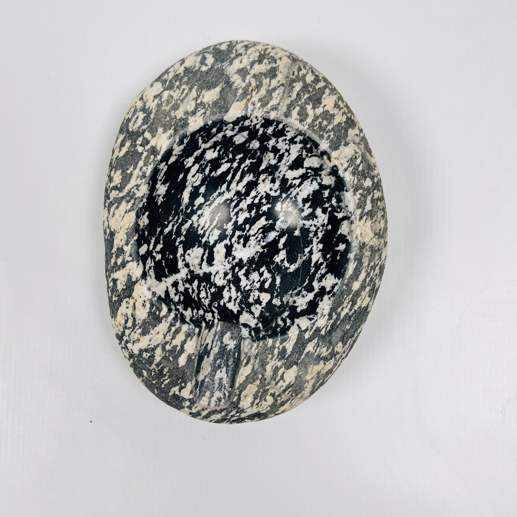 River Stone Black And White Speckled Ash Tray