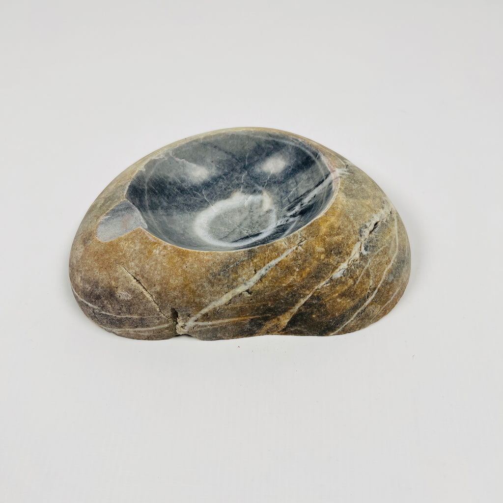 River Stone Water Ringed Ash Tray