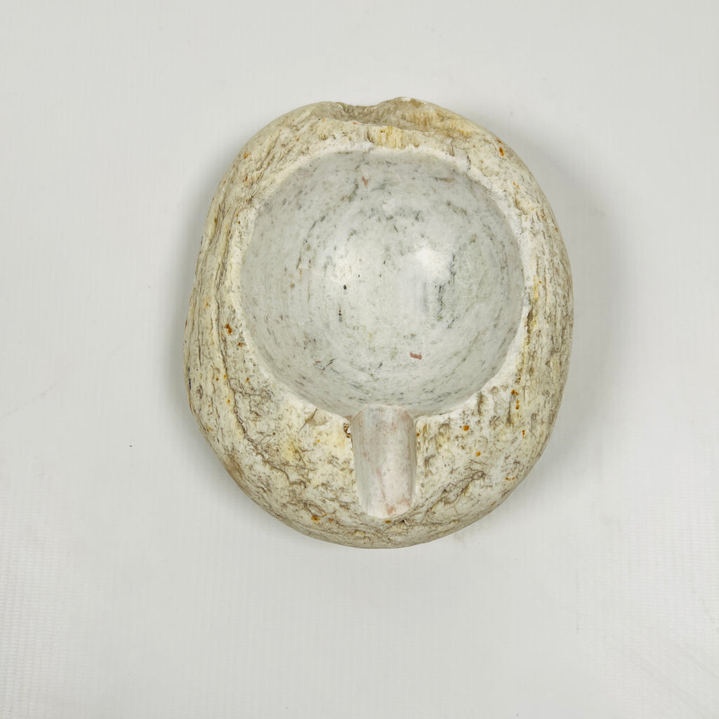 River Stone Streaked Eggshell Ash Tray