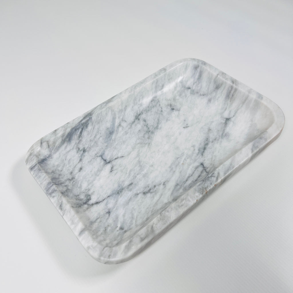 Refined Ridge Tray