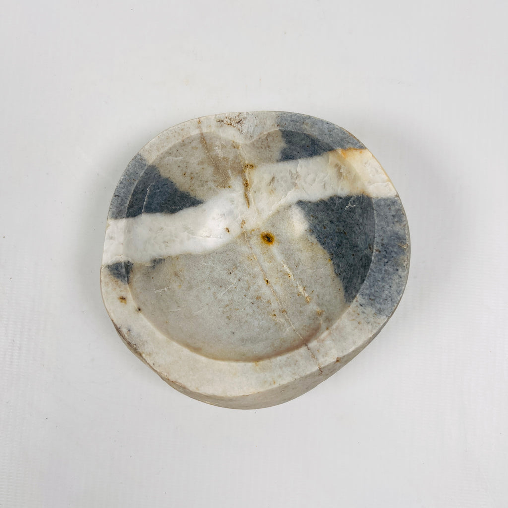 River Stone White Lined Grey Ash Tray