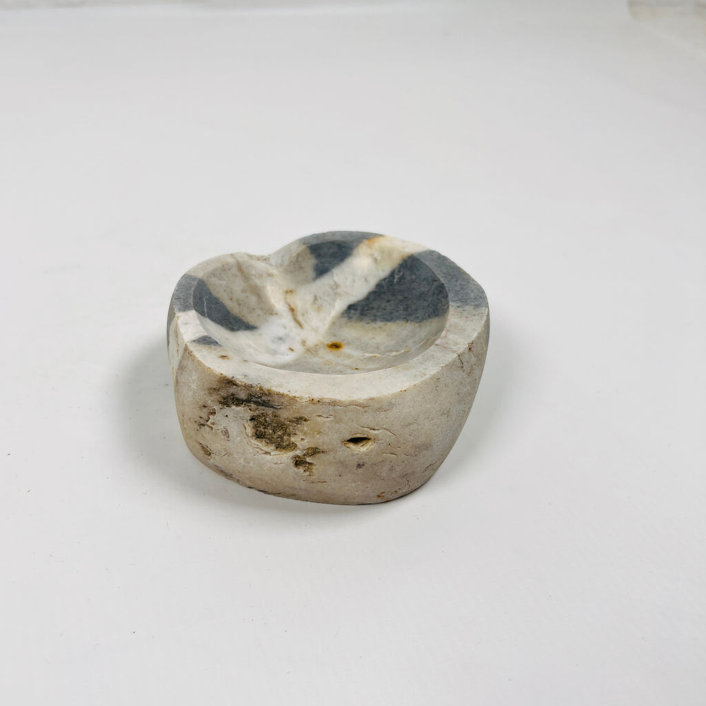 River Stone White Lined Grey Ash Tray