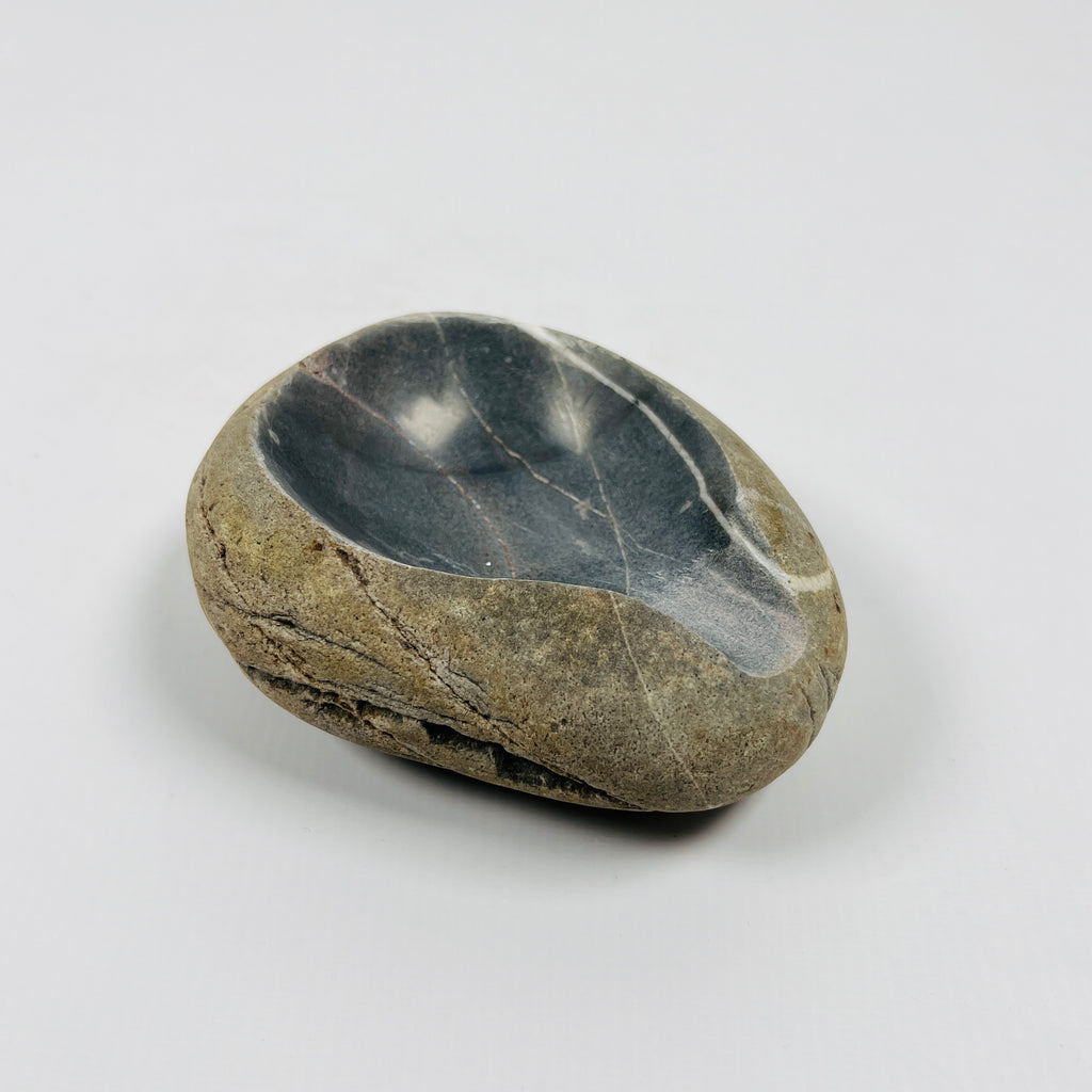 River Stone Dark Grey Lined Ash Tray