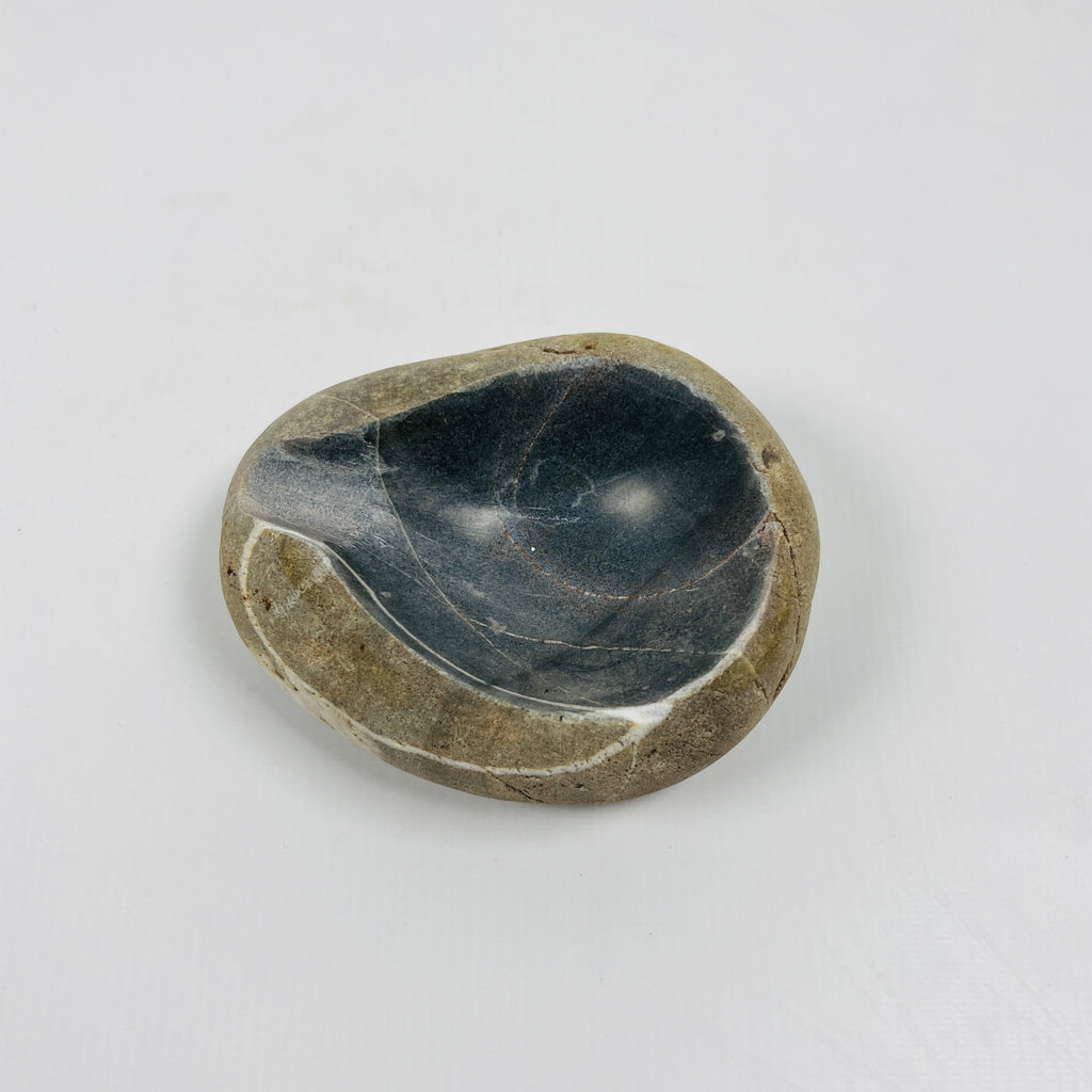 River Stone Dark Grey Lined Ash Tray