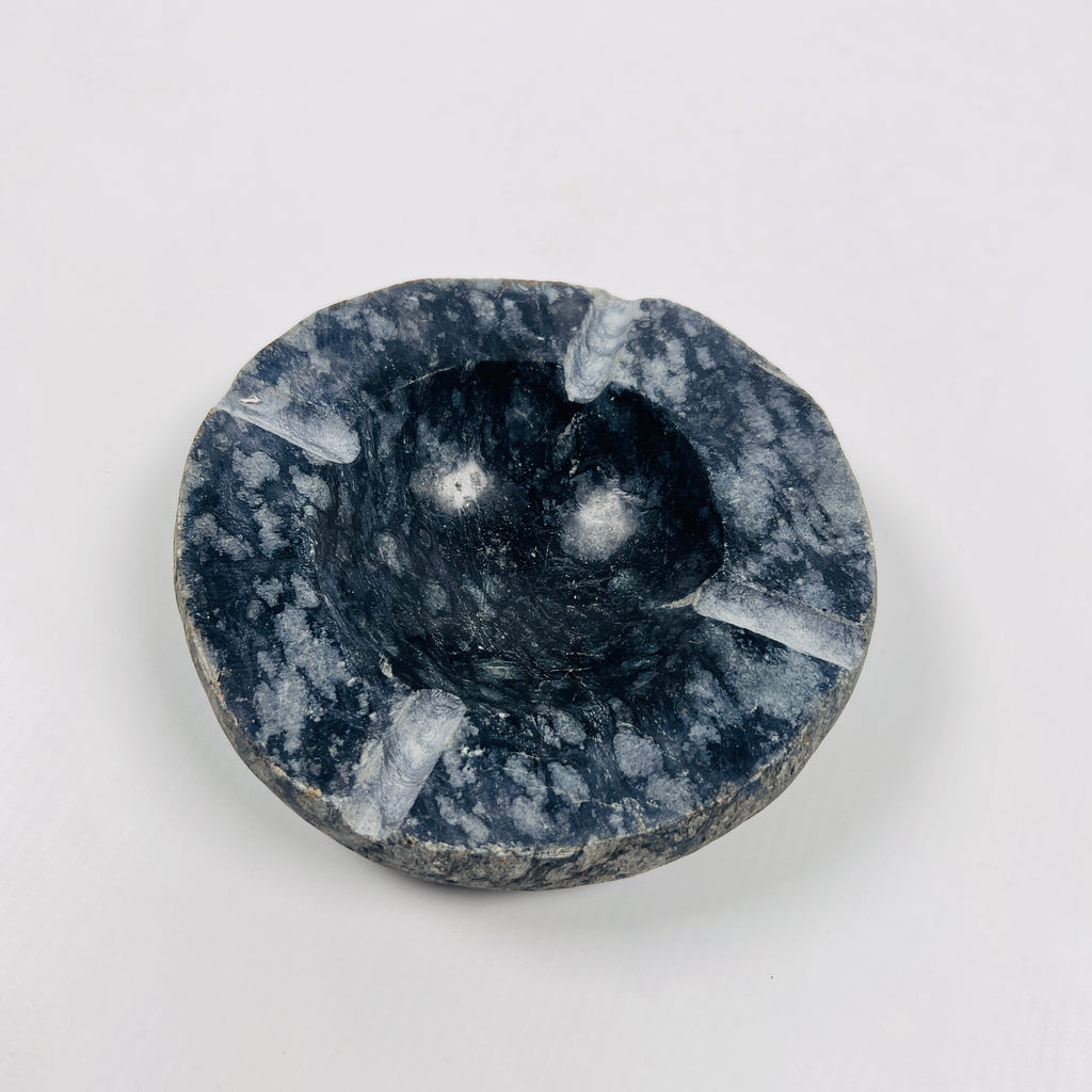 River Stone Cloudy Midnight Ash Tray