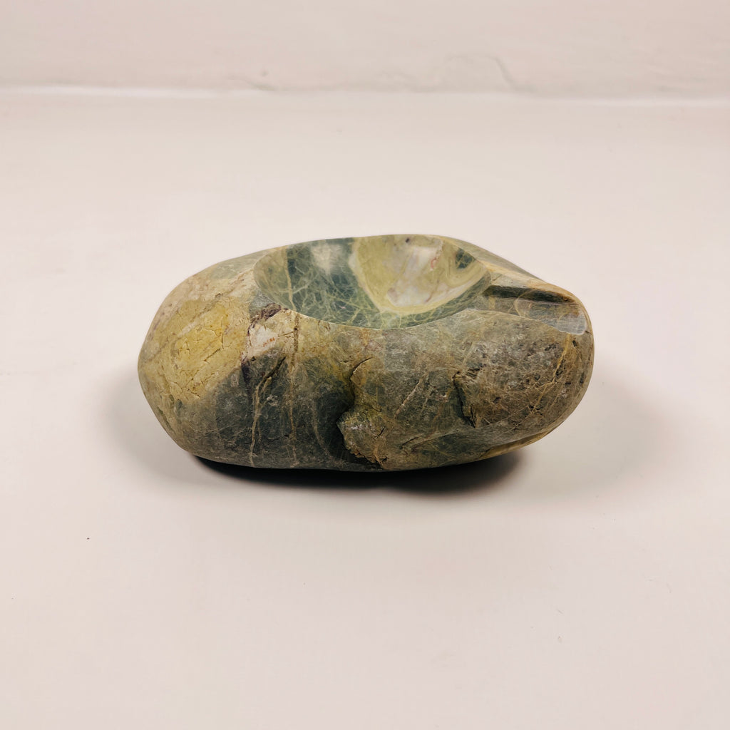 River Stone Green Webbed Ash Tray