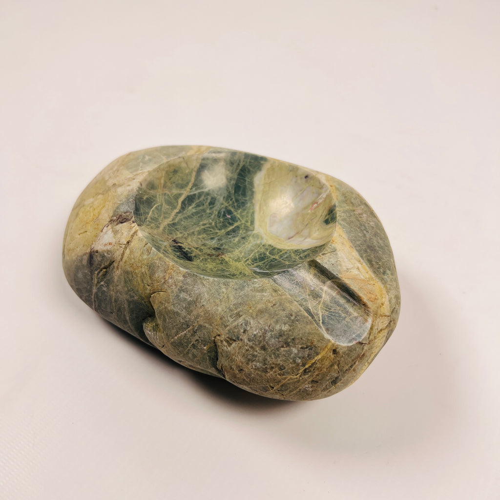 River Stone Green Webbed Ash Tray