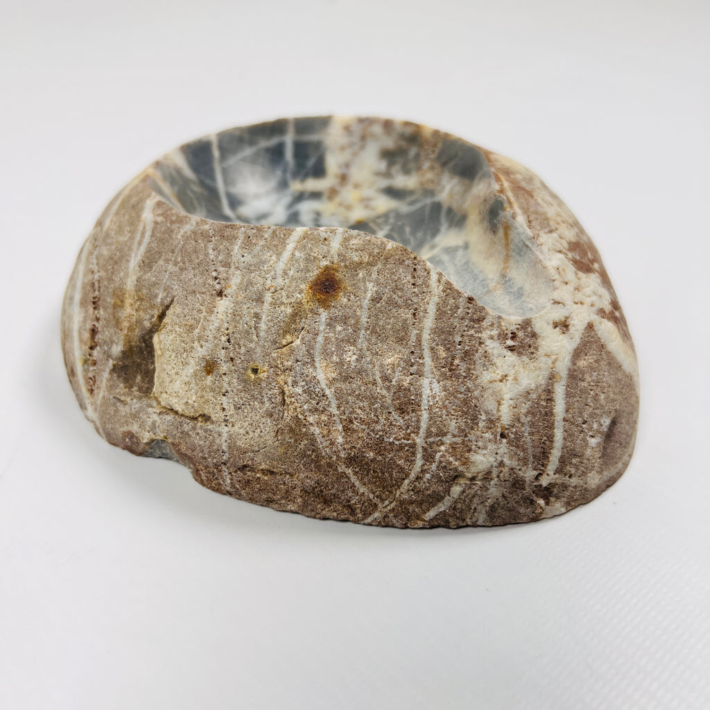 River Stone Rusty Webbed Ash Tray