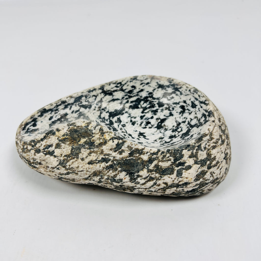 River Stone Salt And Pepper Spotted Ash Tray