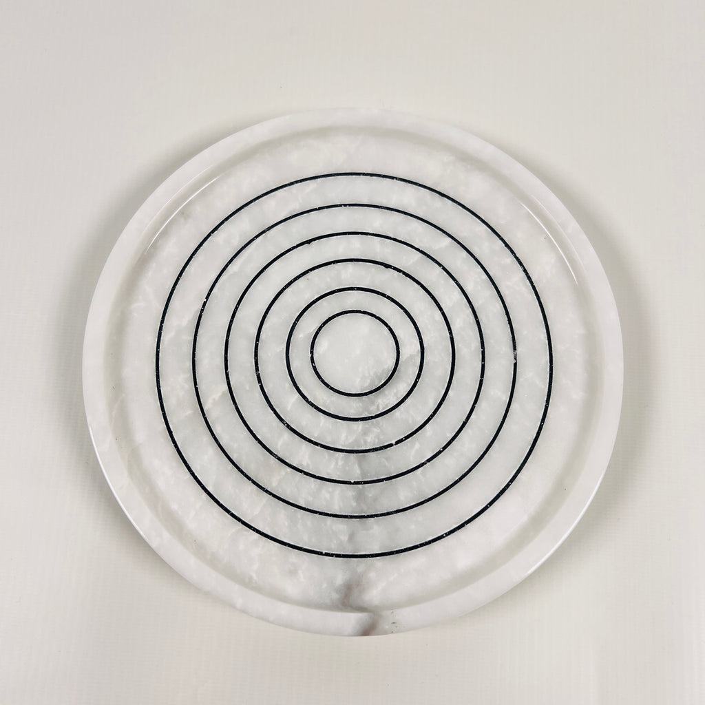 White With Black Concentric Circles Marble Plate