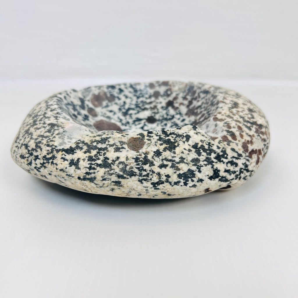 River Stone Black and White Spotted Ash Tray