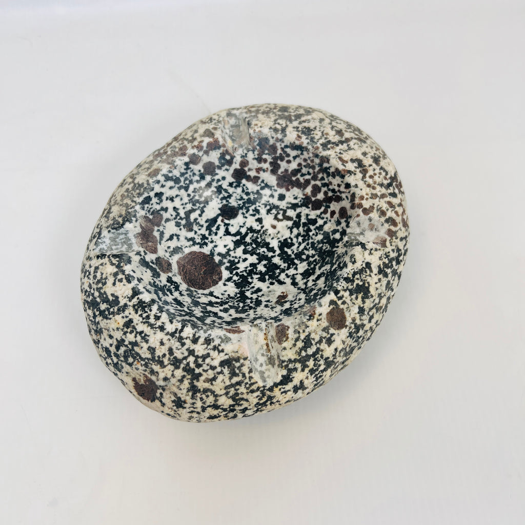 River Stone Black and White Spotted Ash Tray