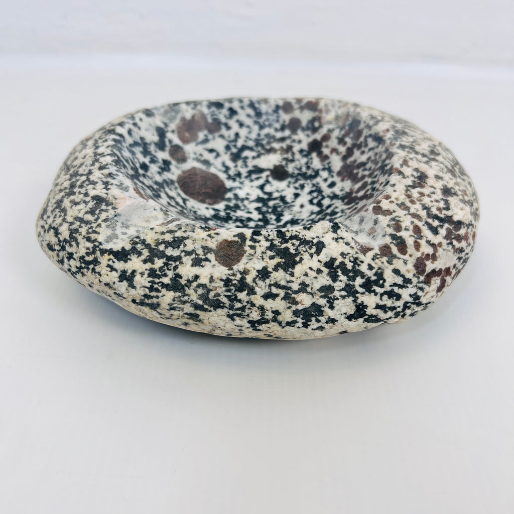 River Stone Black and White Spotted Ash Tray