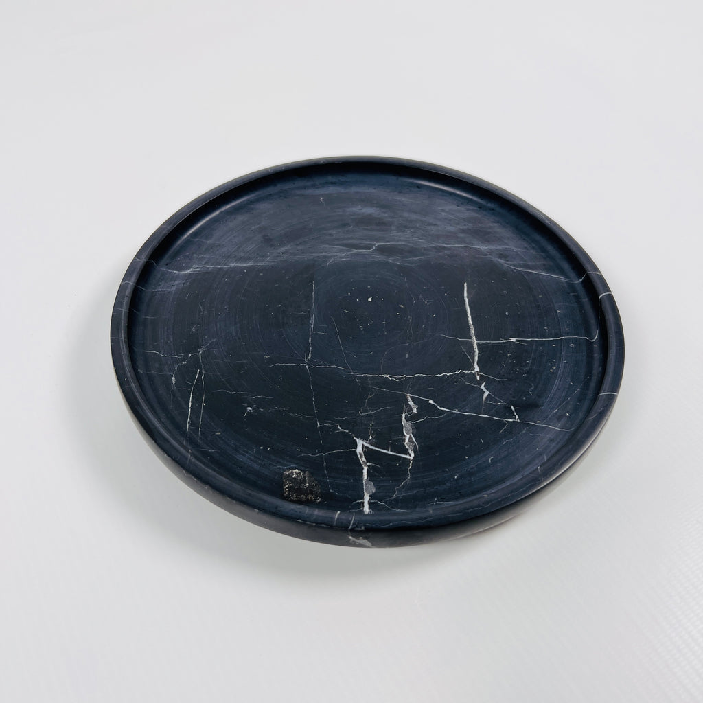 Black Veined Marble Plate