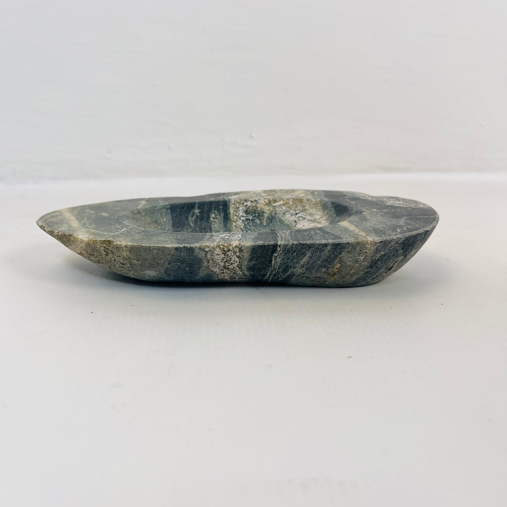 River Stone Tidal Wave Soap Dish