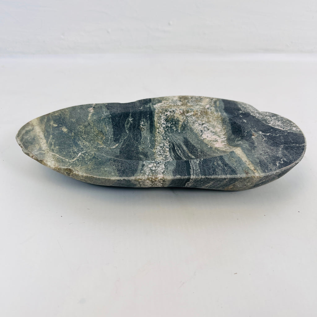 River Stone Tidal Wave Soap Dish