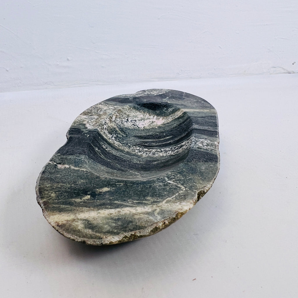 River Stone Tidal Wave Soap Dish