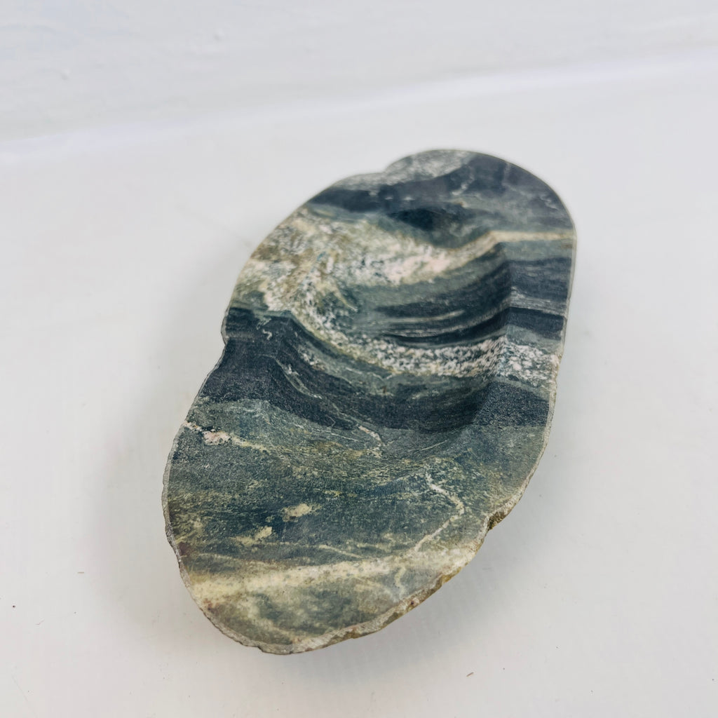 River Stone Tidal Wave Soap Dish